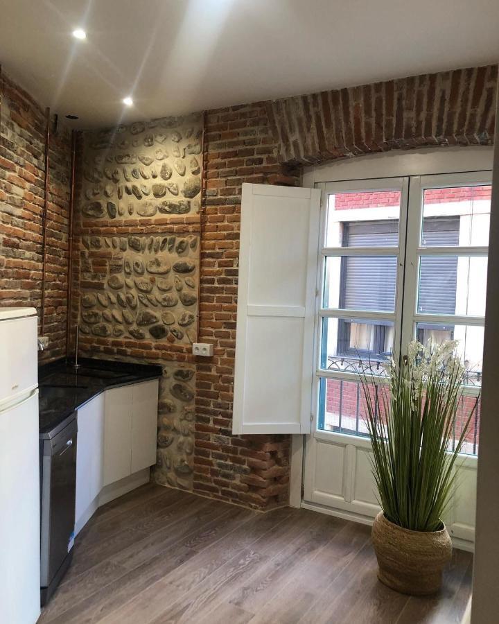 Albany Ancha Ξενοδοχείο León Εξωτερικό φωτογραφία A kitchen in Madrid, Spain