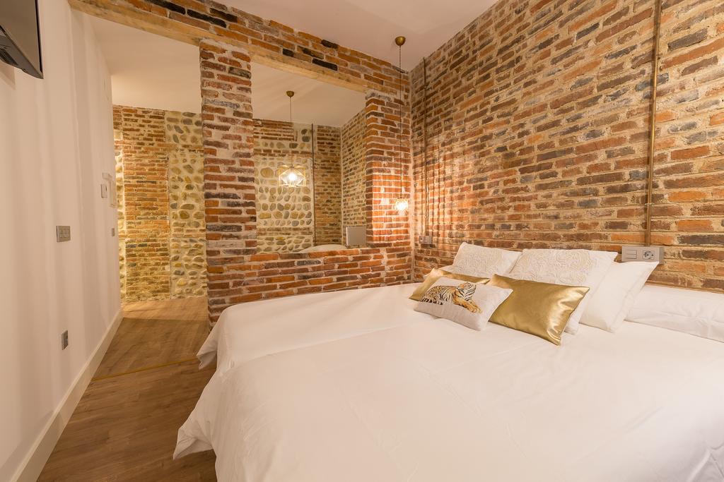 Albany Ancha Ξενοδοχείο León Εξωτερικό φωτογραφία A bedroom at the hotel